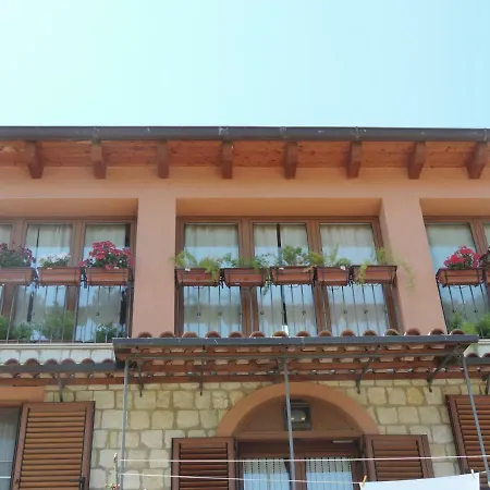 La Casa In Pietra Santa Caterina Villarmosa
