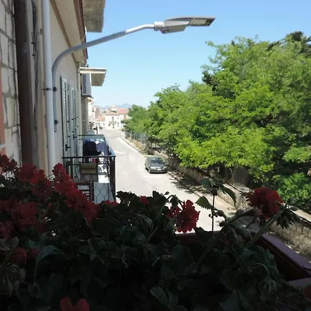 La Casa In Pietra Bed & Breakfast