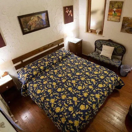 La Casa In Pietra 3*