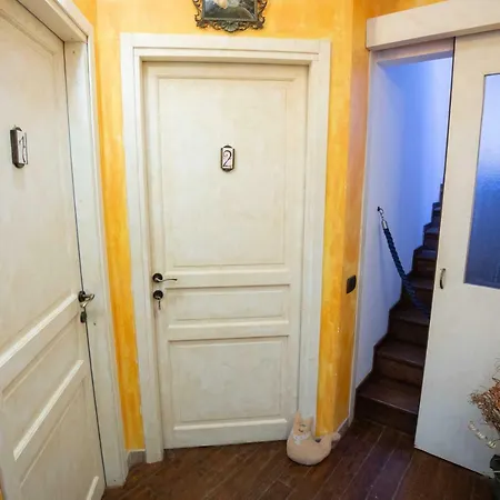 Bed & Breakfast La Casa In Pietra 3*