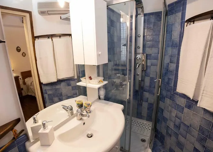 La Casa In Pietra 4*