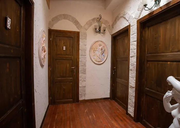 La Casa In Pietra 住宿加早餐酒店 Santa Caterina Villarmosa